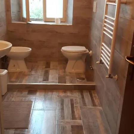 Tenuta Di Vado Piano Nella Selva Di Circe 4*
